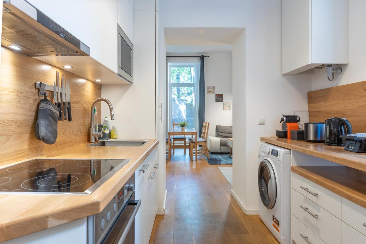 Cozy Apartment, 2 Private Terraces, 8 Min To City Center Vienna Esterno foto