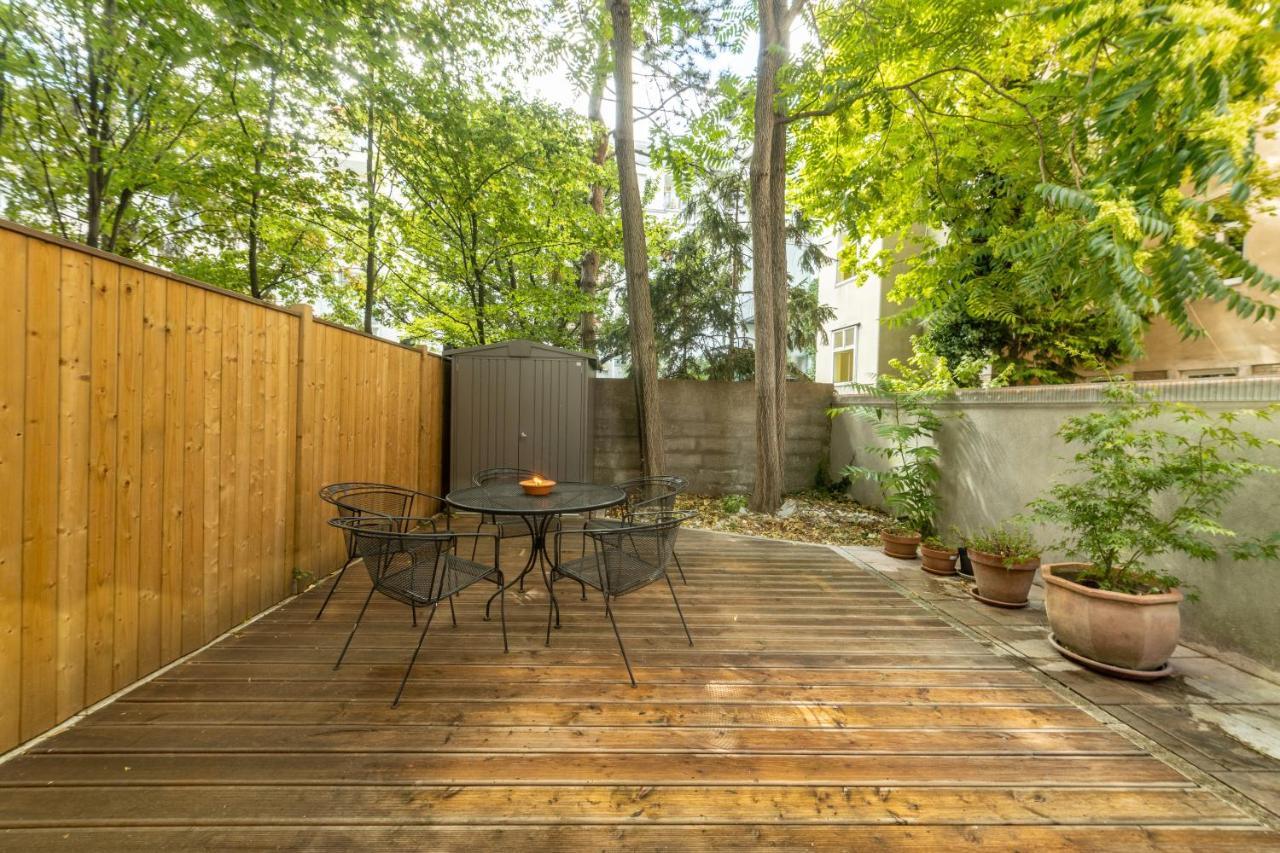 Cozy Apartment, 2 Private Terraces, 8 Min To City Center Vienna Esterno foto