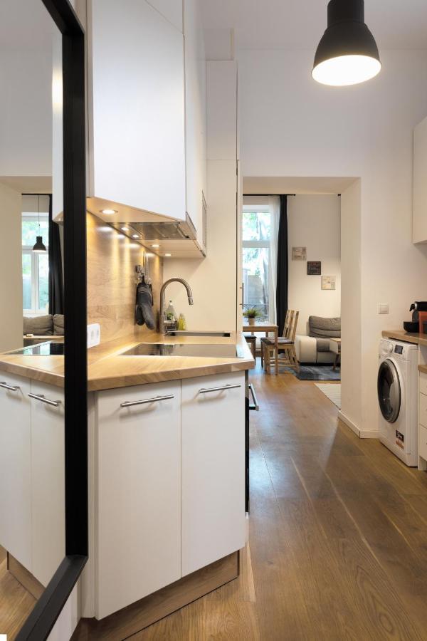 Cozy Apartment, 2 Private Terraces, 8 Min To City Center Vienna Esterno foto